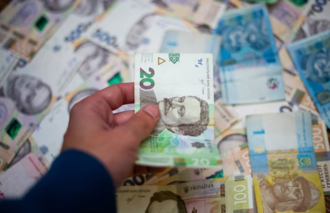 Каким категориям ВПЛ автоматически продолжат выплаты еще на полгода