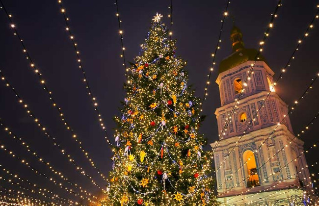 Без ярмарок и с комендантским часом: как в Киеве пройдут зимние праздники