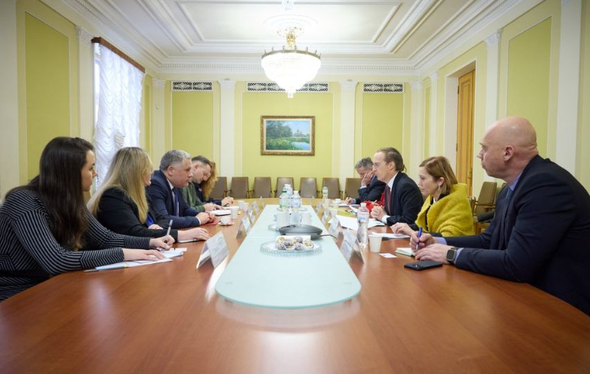 Україна розпочала консультації з Євросоюзом щодо гарантій безпеки