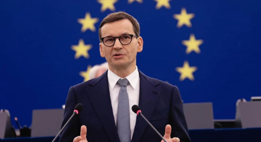 Правительство Польши потребует от Еврокомиссии отменить «транспортный безвиз» для Украины