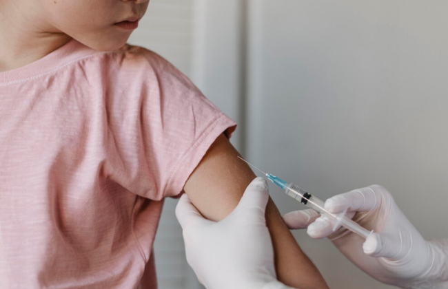 В Минздраве объяснили, что делать, если ребенок пропустил прививку