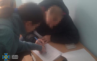 СБУ спіймала поплічника росармійців, який допомагав їм тікати від ЗСУ під час деокупації Херсона