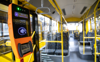 Движение метро между станциями «Теремки» – «Демеевская» остановлено: какой транспорт будет дублировать маршруты