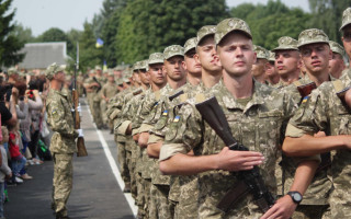 Всіх звільнених строковиків переведуть в мобілізаційний ресурс