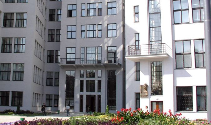 Хозяйственный суд Харьковской области сообщил о наличии вакантных должностей