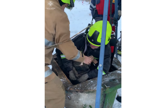 На Полтавщине вытащили из колодца женщину