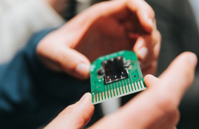 В Латвии начали уголовный процесс относительно возможных поставок микросхем в россию