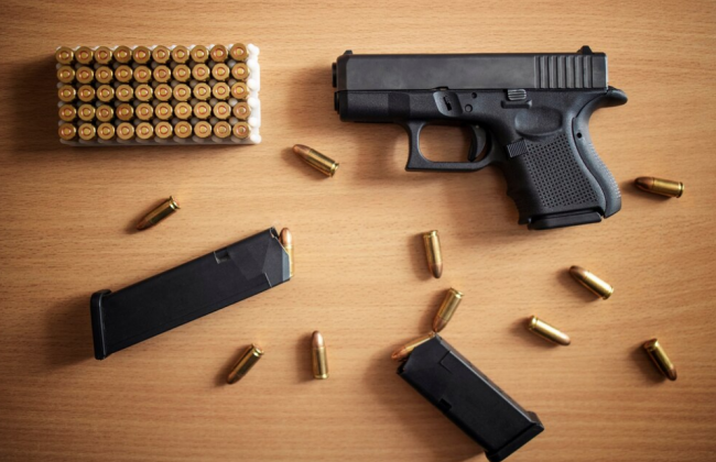 С начала работы реестра оружия украинцы подали более 149 тысяч заявлений на получение разрешений