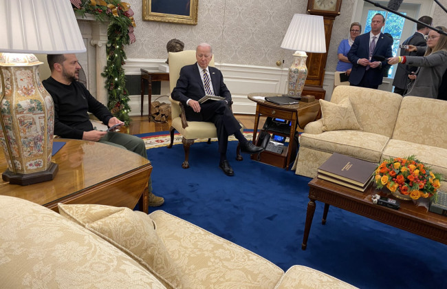 В Белом доме Зеленский заявил, что хочет «быстрее начать работать с замороженными российскими активами» на более чем $300 млрд