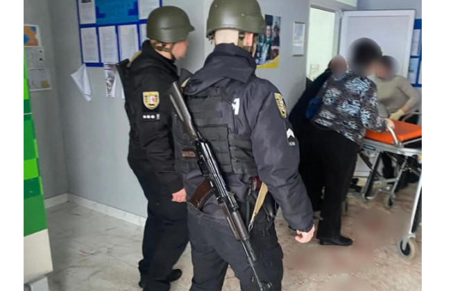 Подрыв гранат в сельсовете на Закарпатье: глава ОГА Виктор Микита сообщил новые детали