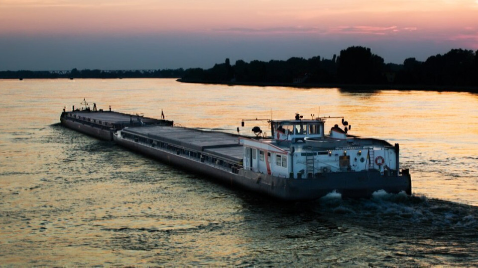 Украина и Румыния решили многолетний спор относительно судового хода «Дунай - Черное море»