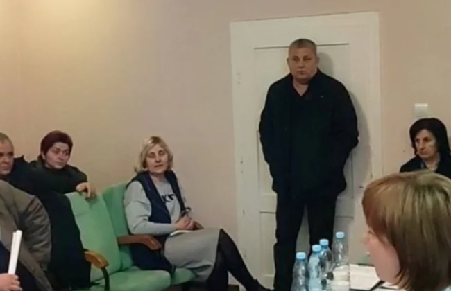 Подрыв гранаты в сельсовете на Закарпатье: суд избрал меру пресечения депутату-подрывнику в виде 2 месяцев под стражей