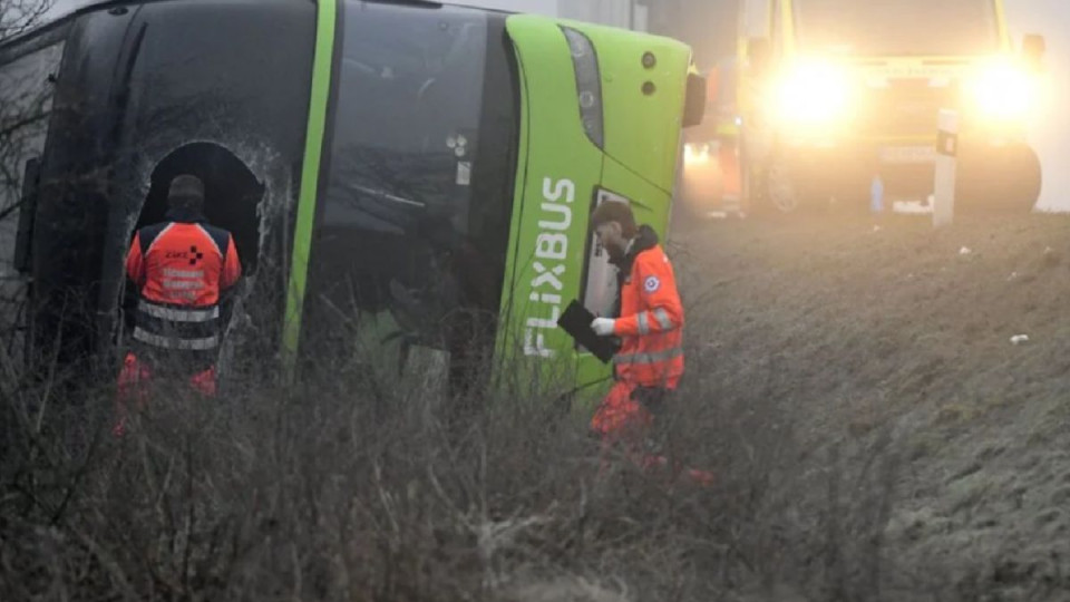 53 пассажира - граждане Украины: в МИД рассказали подробности аварии с автобусом в Словакии