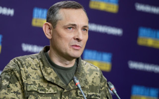 росія накопичує ракети для масованих атак по Україні, – Ігнат