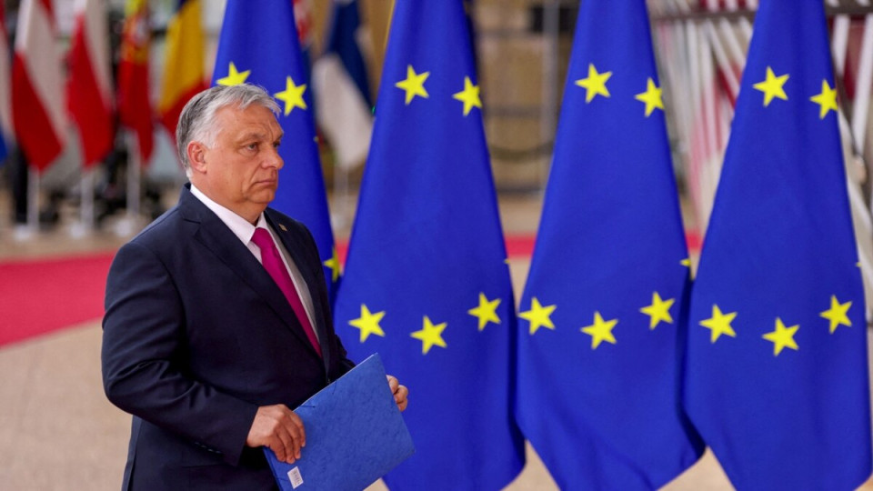 Венгрию хотят лишить права голоса в ЕС, чтобы одобрить помощь Украине, — СМИ