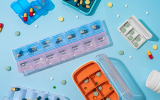 Медиков и фармацевтов обяжут назначать и отпускать лекарственные средства без влияния личных интересов