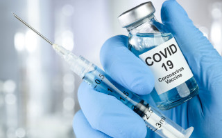 ЄС знищує невикористані понад 200 млн доз вакцини проти COVID-19 на близько 4 млрд євро