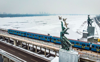 В Киеве красная ветка метро может частично закрыться на ремонт из-за аварийного состояния моста, — Киевсовет