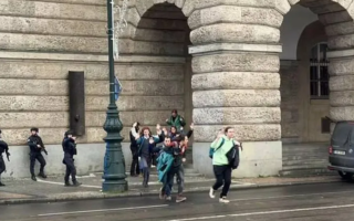 В университете Праги произошла стрельба: есть жертвы, фото и видео