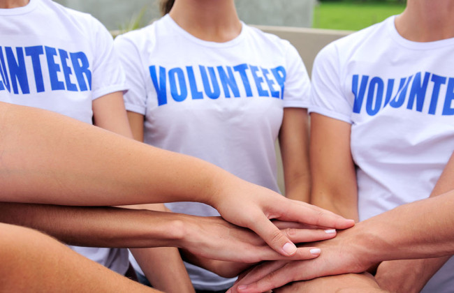 10 волонтеров получили разрешение на выезд и не вернулись – за дело взялись правоохранители