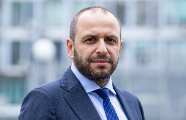 Чи отримають повістки чоловіки, які виїхали закордон, – відповів очільник Міноборони