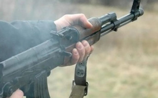 Погрожував влаштувати стрілянину, як у Празі: у Словаччині затримали чоловіка