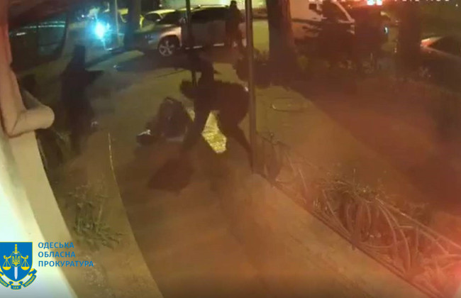 В Одессе вооруженная банда нападала на банки и инкассаторов