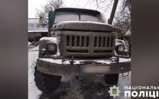 На Полтавщині вантажівка придавила насмерть чоловіка