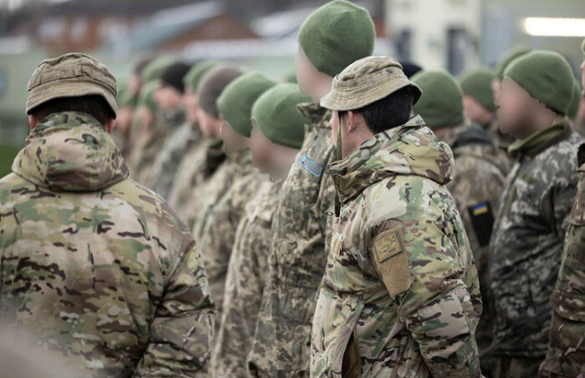 Демобилизация военных возможна через 36 месяцев, но при определенных условиях — Залужный