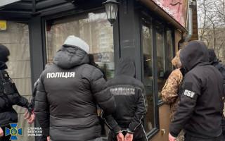 На Волині злочинна банда «вибивала» гроші у пораненого воїна ЗСУ
