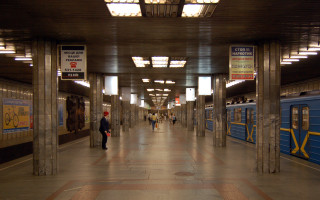 В Киеве между станциями метро «Почайна» и «Тараса Шевченко» просели тоннели – Поворозник