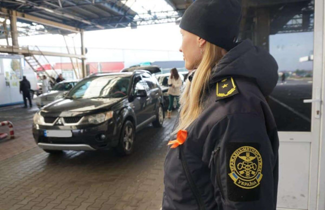 Растаможка легковых автомобилей в Дії и введение оснований для корректировки таможенной стоимости подержанных автомобилей, – кто и как будет контролировать процессы