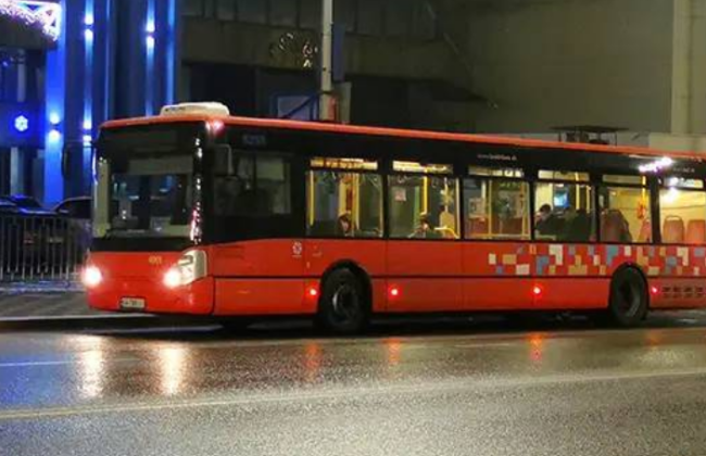 В Киеве заметили на дорогах первые автобусы из Братиславы