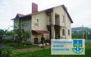 На Тернопільщині судитимуть організаторів «реабілітаційного центру», де примусово тримали людей