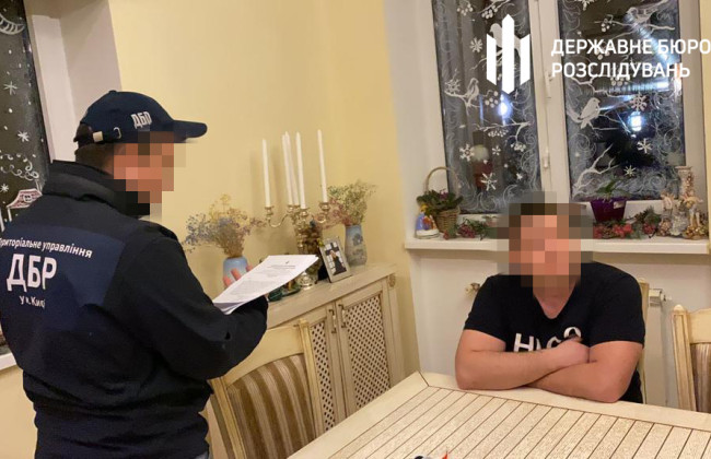 Помог оформить «липовую» командировку депутатам: суд отстранил от должности высокопоставленного чиновника КМВА