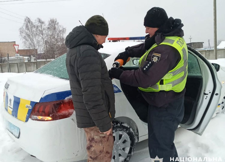 Нацполіція збільшить кількість поліцейських екіпажів на дорогах на різдвяно-новорічні свята