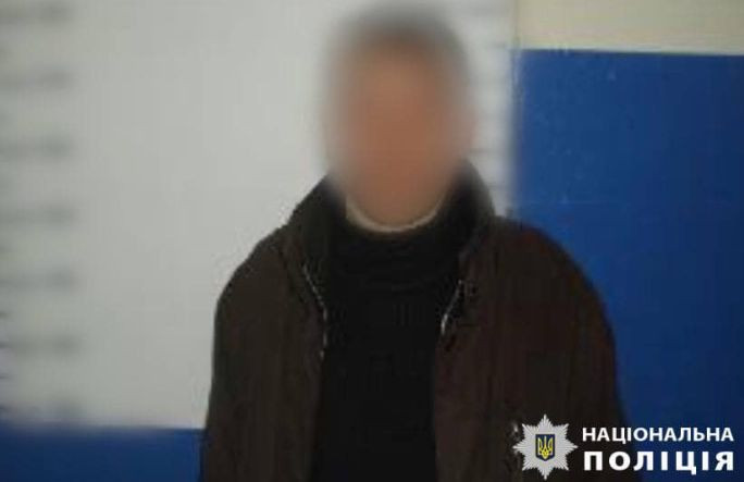 Виносили з будинків інструменти, кабелі, гаджети: на Київщині затримали серійних крадіїв