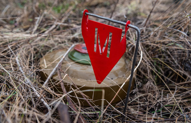 Украина строит вторую линию обороны на севере из 500 тысяч мин