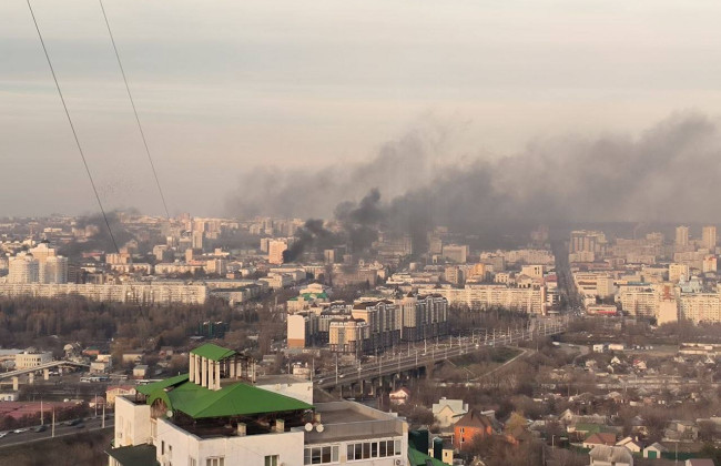 В Белгороде прогремели мощные взрывы: в рф заявляют о жертвах и десятках раненых, видео