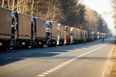 Блокада українського кордону: на виїзді з Польщі стоять близько 3 тисяч вантажівок