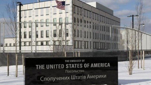 Уламки ракет впали поблизу посольства США у Києві, — голова Шевченківської РДА