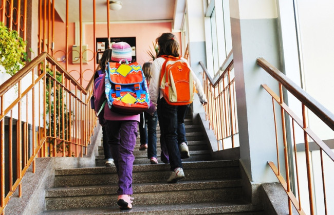 Стало известно, когда закончатся зимние каникулы в школах Киева и области