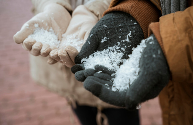 Украинцев предупредили об ухудшении погоды 3 января: снег, дождь, гололедица и до 18 градусов мороза
