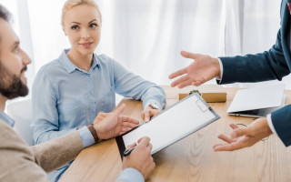 Чи може самозайнята особа наймати на роботу більше чотирьох осіб: відповідь податкової