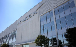 SpaceX Маска обвинили в незаконном увольнении работников