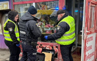 У Києві чоловік жорстоко вбив продавчиню квітів