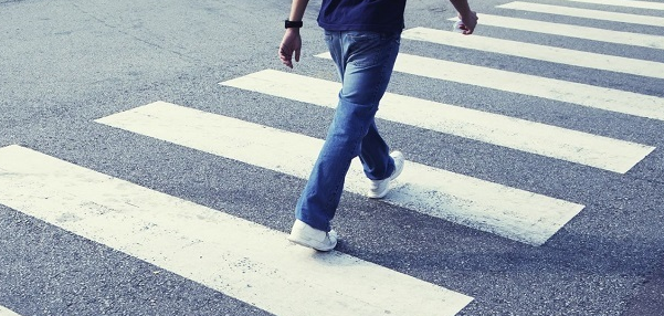 Житель Львова в суде отменил штраф за переход дороги вне перехода