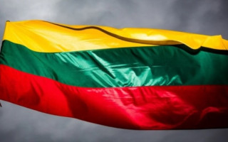 Працевлаштуватися та отримати посвідку для іноземців у Литві стане важче: що змінилося