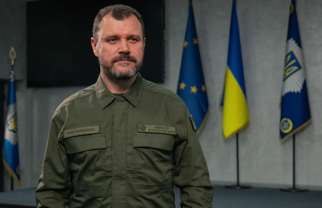 На отбор офицеров безопасности в заведениях образования вызвалось уже 1400 полицейских