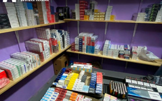 Продавали через інтернет тютюнові вироби: на Одещині викрили групу осіб